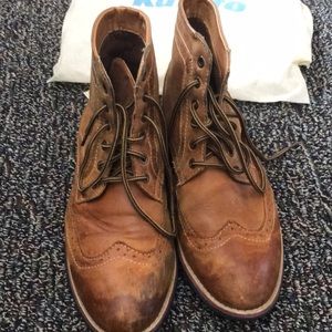 Kunsto Mens wing tip. Size 9.5 mens.